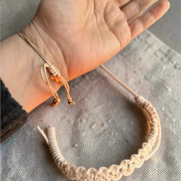 Iridescent Star Cord Bracelet in Gold and Cream - Women Jewelry - Picture 3 of 4